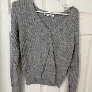 Abercrombie & Fitch Heather Gray V-Neck Sweater